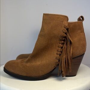 Western Fringe Festival Faux Suede Ankle Zip Boot with 3”heel Sz 8.5